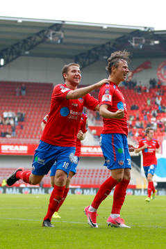 Helsingborgs Alex Timossi Andersson och Darijan Bojanic