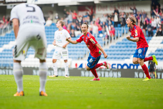 Helsingborgs Alex Timossi Andersson jublar