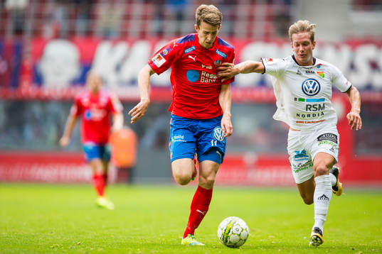Helsingborgs Adam Eriksson och GAIS Simon Silverholt