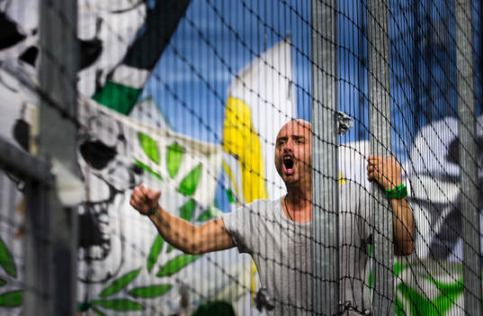 Hammarbys klackledare jublar vid 0-3 målet