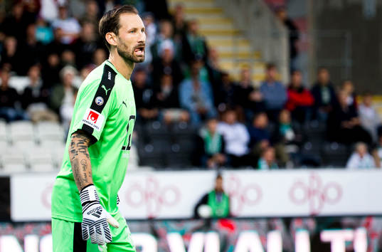 Hammarbys målvakt Johan Wiland
