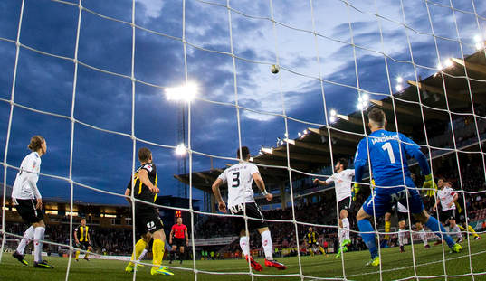 Örebros målvakt Oscar Jansson