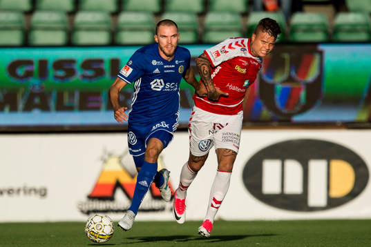 Sundsvalls Marcus Danielson och Kalmars Romario Marques