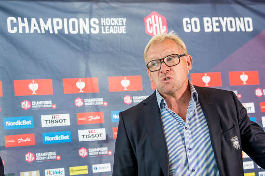 Malmö Redhawks Patrik Sylvegårdunder en presskonferens