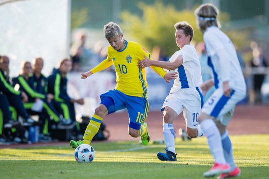 Sveriges Otto Vallentin  och Finlands Naatan Skyttä