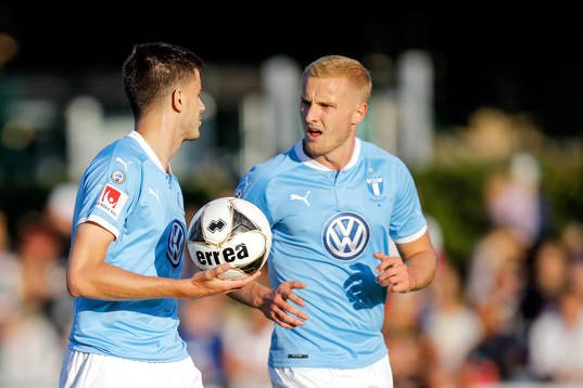Malmö FFs Alexander Jeremejeff jublar