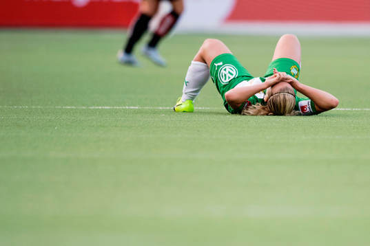 Hammarbys Ellen Gibson får ont
