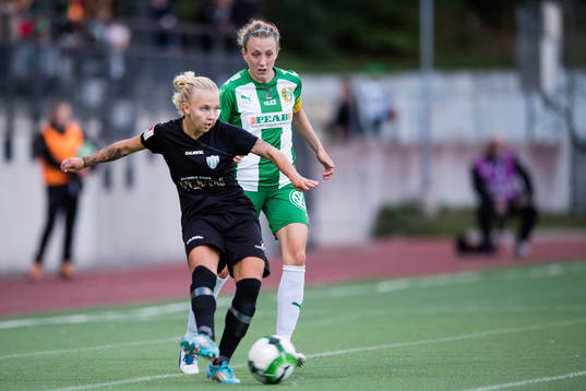 Göteborgs Nathalie Persson  och Hammarbys Olga Ekblom