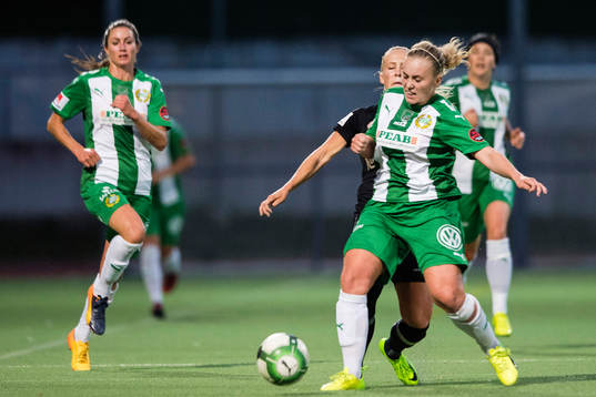 Hammarbys Ellen Gibson och Göteborgs Adelina Engman