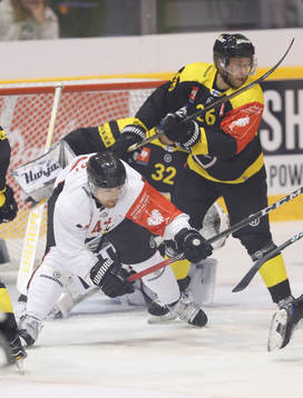 CORRECTED PLAYER Nichlas Hardt, Malmö Redhawks  and Konsta