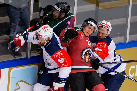 Frölundas Joel Lundqvist och Max Friberg