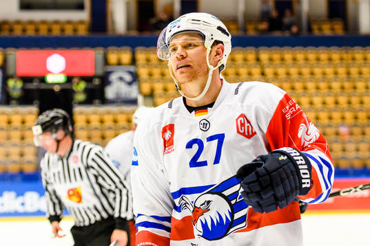 Ryan MacMurchy of Adler Mannheim celebrates