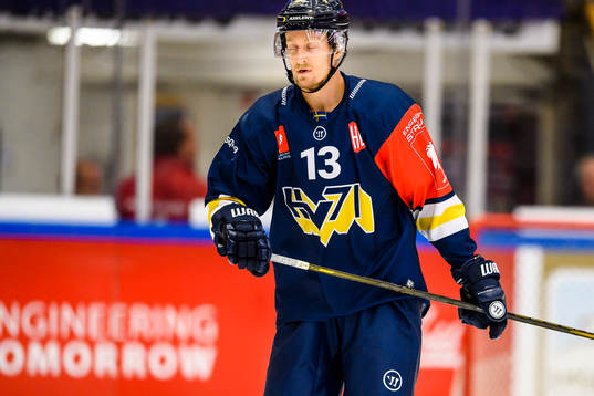 Oscar Sundh of HV71 looks dejected