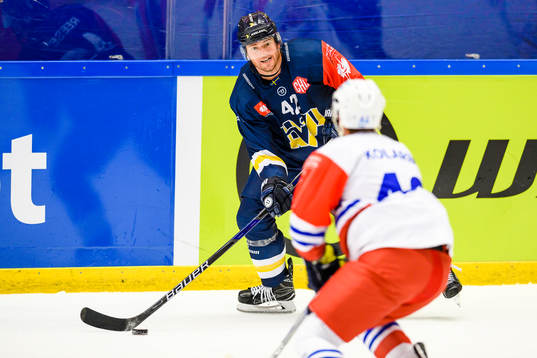 Bläddra bland fler bilder av Ishockey, CHL, HV71 - Adler Mannheim