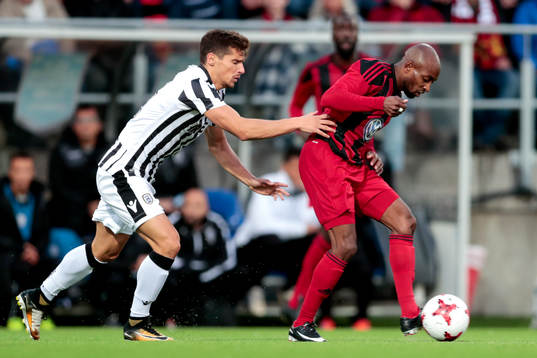 s Gojko Cimirot och Östersunds Fouad Bachirou