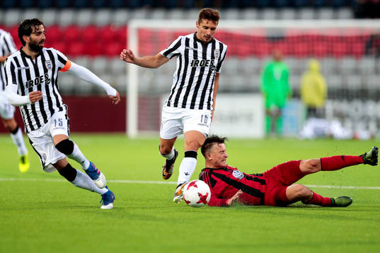 s Jose Angel Crespo  och Gojko Cimirot och Östersunds