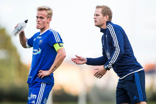 Wormos Filip Welin och tränare Jonas Lindh