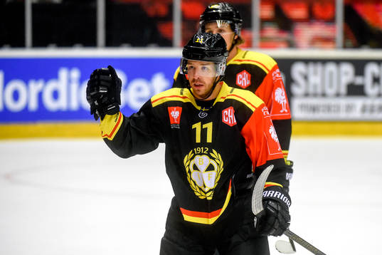 Kevin Clark of Brynäs celebrates with his teammates