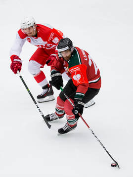 Frölundas Joel Lundqvist mot Klagenfurts Manue Ganahl