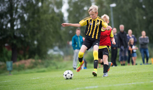 i matchen för pojkar födda 2007 mellan IFK Hässleholm