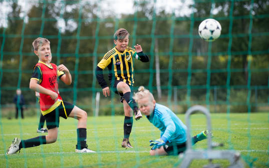 i matchen för pojkar födda 2007 mellan IFK Hässleholm
