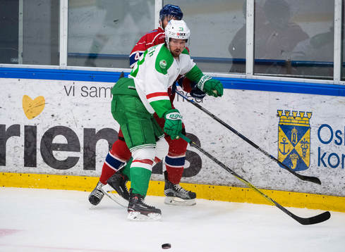 Rögles Daniel Sylwander och Oskarshamns Kevin Marshall