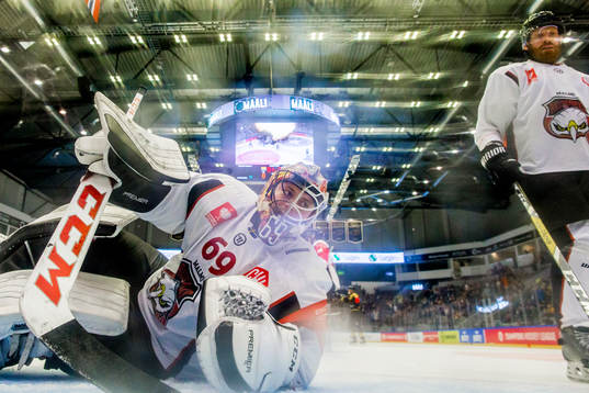 Bläddra bland fler bilder av Ishockey, CHL, Stavanger Oilers - Malmö Redhawks