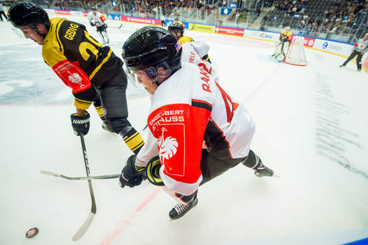 Stavanger Oilers Curtis Gedig och Malmö Redhawks Rhett