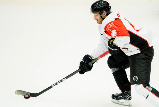 under ishockeymatchen i CHL mellan Stavanger Oilers och