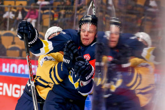 Anton Bengtsson of HV71