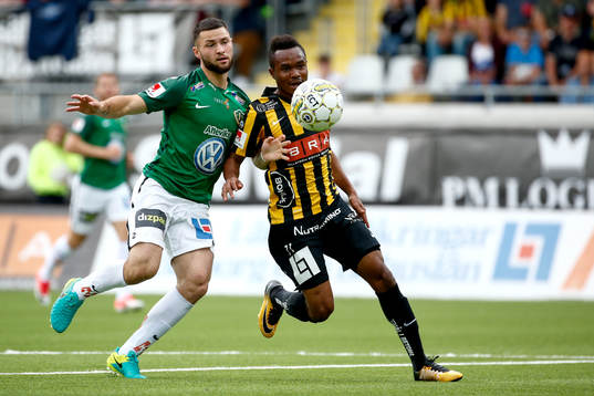 Jönköpings Jonathan Tamimi och Häckens Nasiru Mohammed