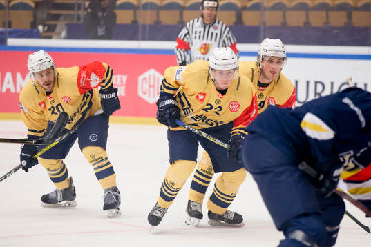 Esbjerg players Sune Hjulmand and Andreas Grundtvig