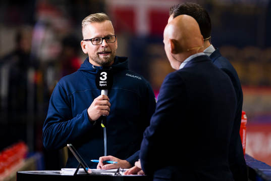 Johan Davidsson head of sports of HV71 is interviewed