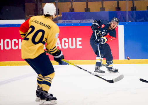 Mattias Tedenby of HV71