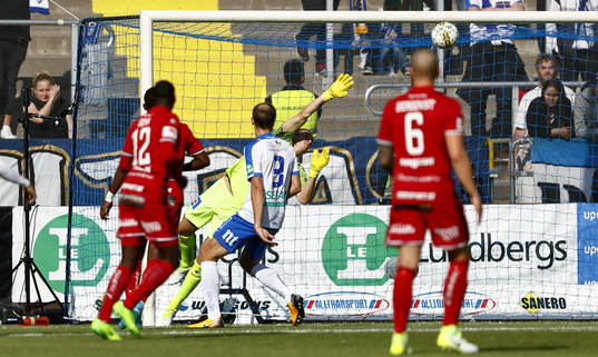Norrköpings målvakt David Mitov Nilsson