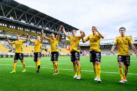 Elfsborgs spelare tackar publiken