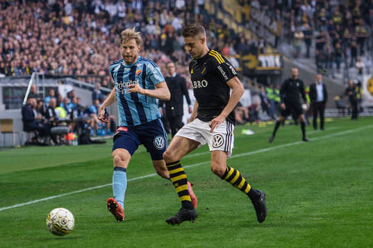 s Rasmus Lindkvist