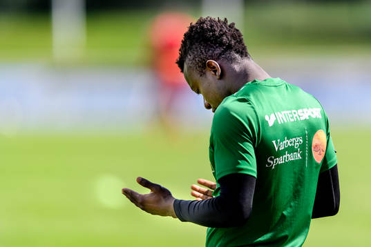 Varbergs Thomas Boakye före fotbollsmatchen i Superettan