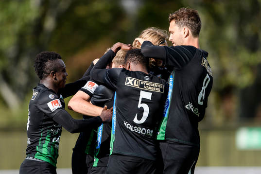 Varbergs Jakob Olsson kramas om