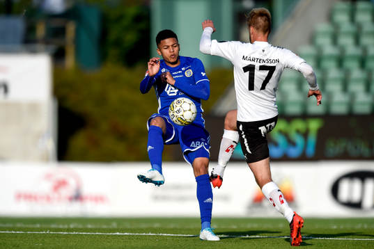 Sundsvalls Romain Gall och Örebros Johan Mårtensson