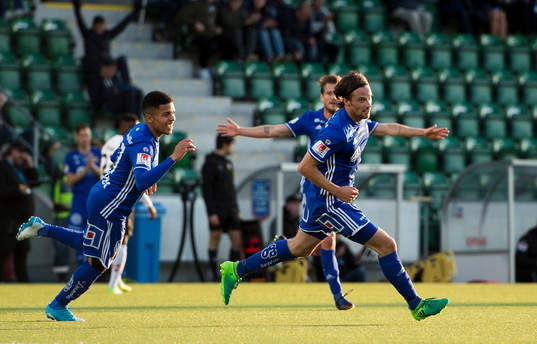 Sundsvalls Romain Gall, Linus Hallenius, Eric Larsson jublar