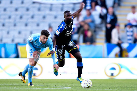Malmö FFs Erdal Rakip och IFK Göteborgs Vajebah Sakor