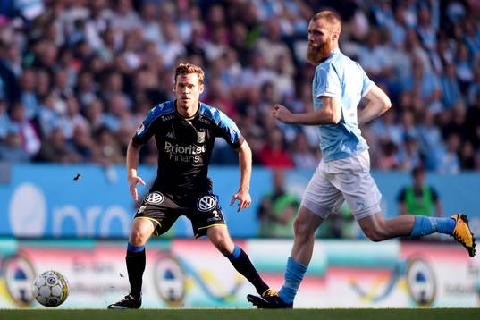 IFK Göteborgs Emil Salomonsson och Malmö FFs Jo Inge
