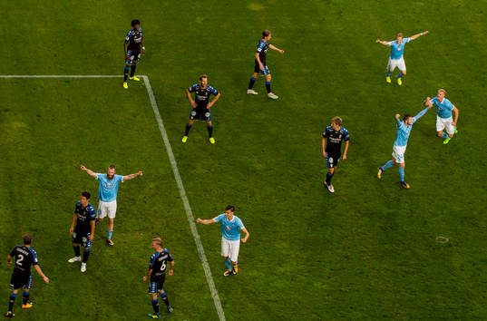 Malmö FFs spelare jublar