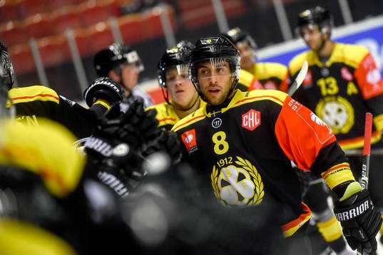 Aaron Palushaj of Brynäs celebrates with his teammates