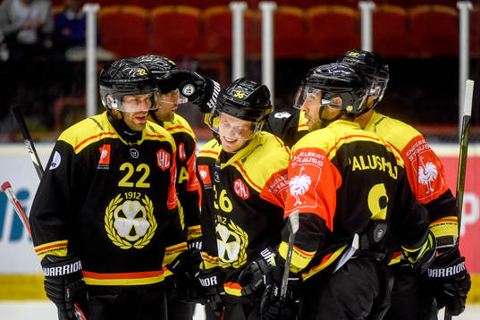 Linus Ölund of Brynäs celebrates with his teammates