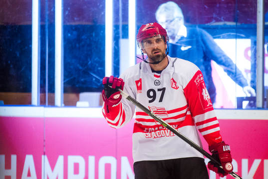 Mateusz Rompkowski of Cracovia looks dejected