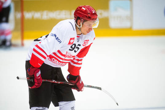 Damian Kapica of Cracovia looks dejected