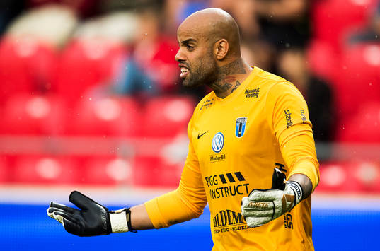 Sirius målvakt Joshua Wicks