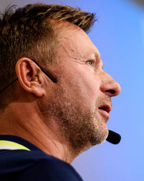 Peter Gerhardsson, förbundskapten för damlandslaget